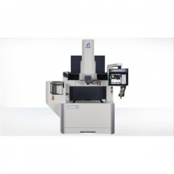 Makino EDAF3 – Masina de electroeroziune cu electrod solid
