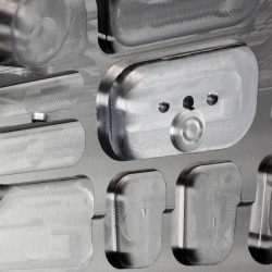 Centru de prelucrat orizontal Makino A81M