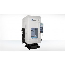 Centru de prelucrare vertical cu 3 axe - Makino L2 APC