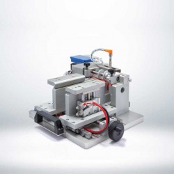 Sistem pentru marcare si taiere foi de tabla