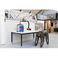 VisiConsult X-Ray Xplus Security Robot